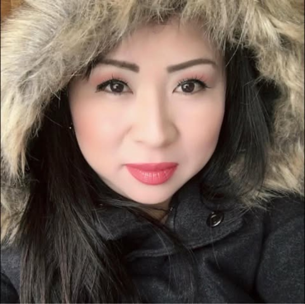 Meet your Posher, Monica